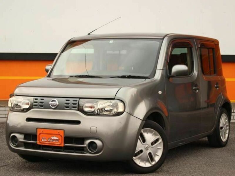 NISSAN　CUBE