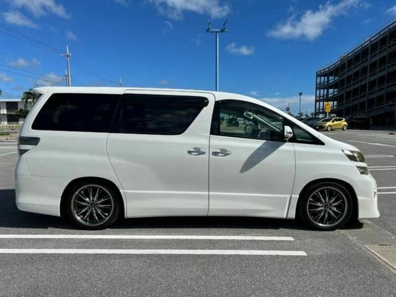 VELLFIRE