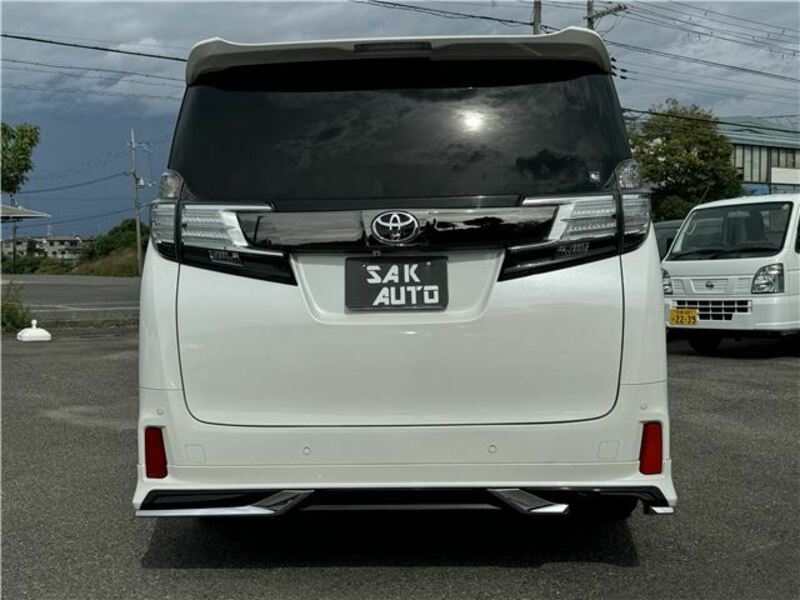 VELLFIRE