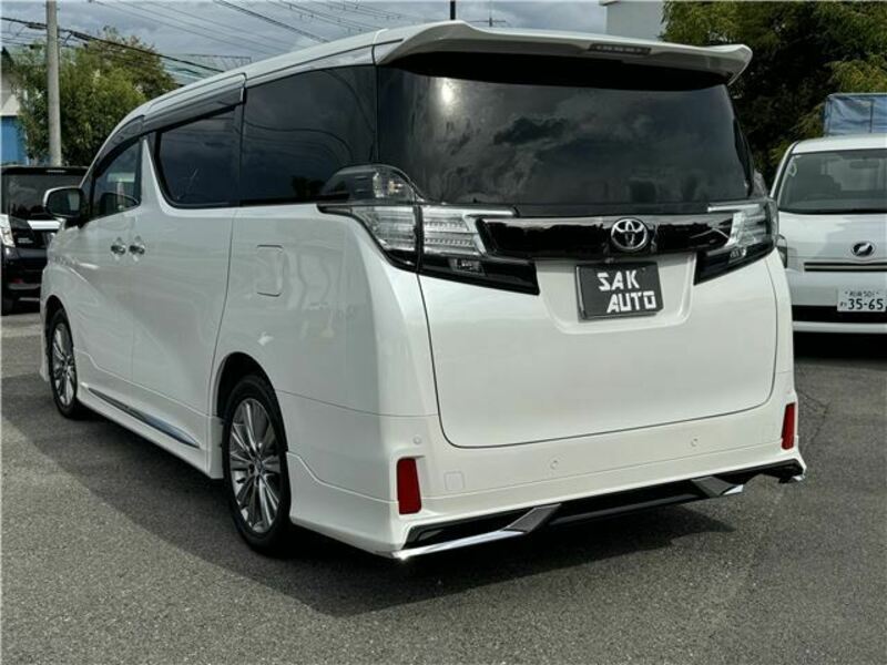 VELLFIRE