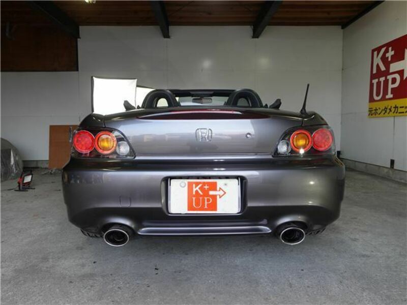 S2000-8