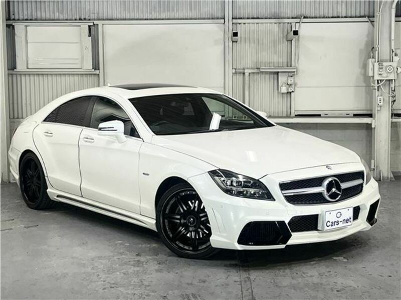 MERCEDES-BENZ　CLS-CLASS