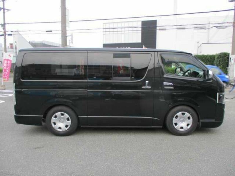 HIACE VAN-6