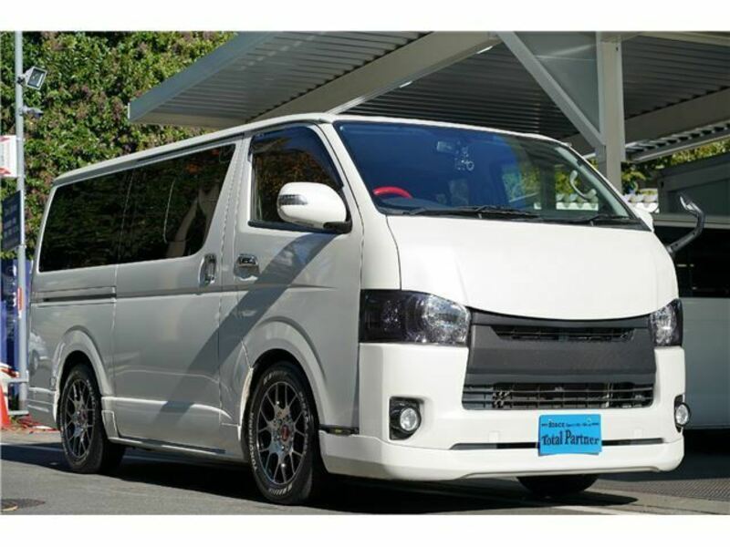 HIACE VAN-9