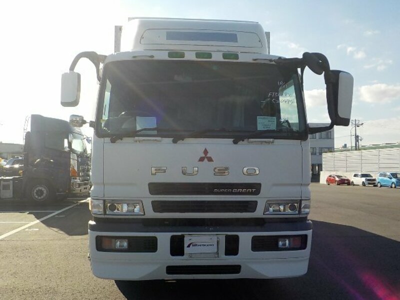 FUSO TRUCK-0