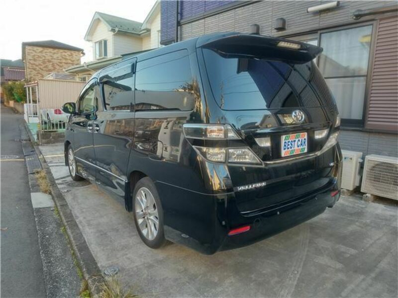 VELLFIRE-6