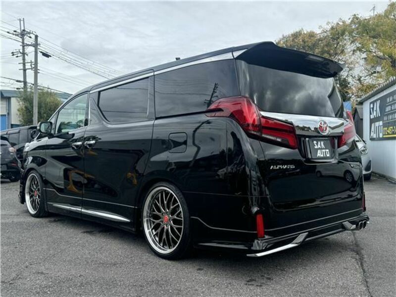 ALPHARD