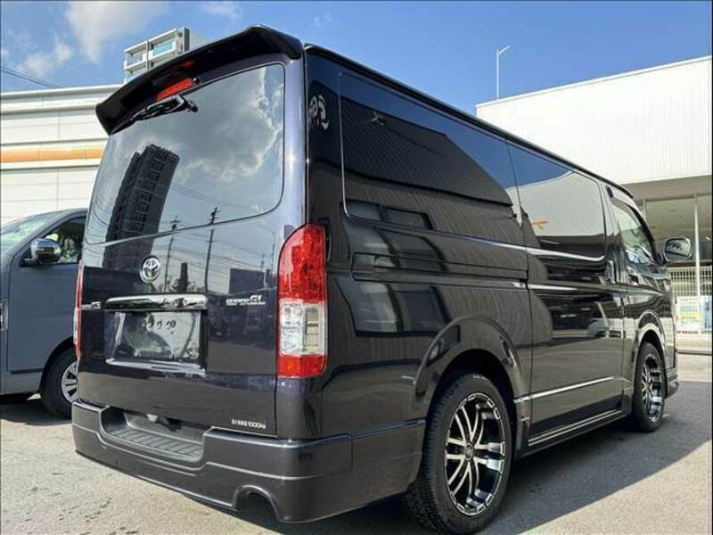 HIACE VAN-14