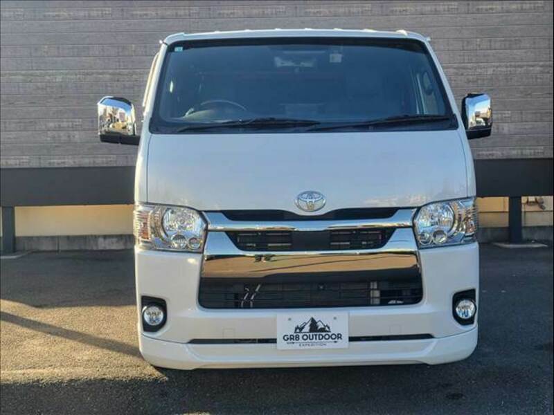 HIACE VAN-1