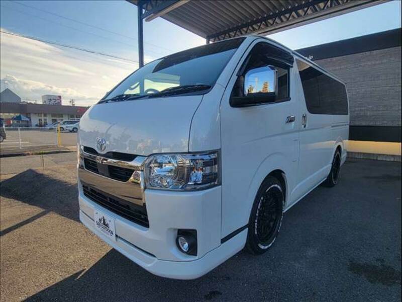 HIACE VAN-11