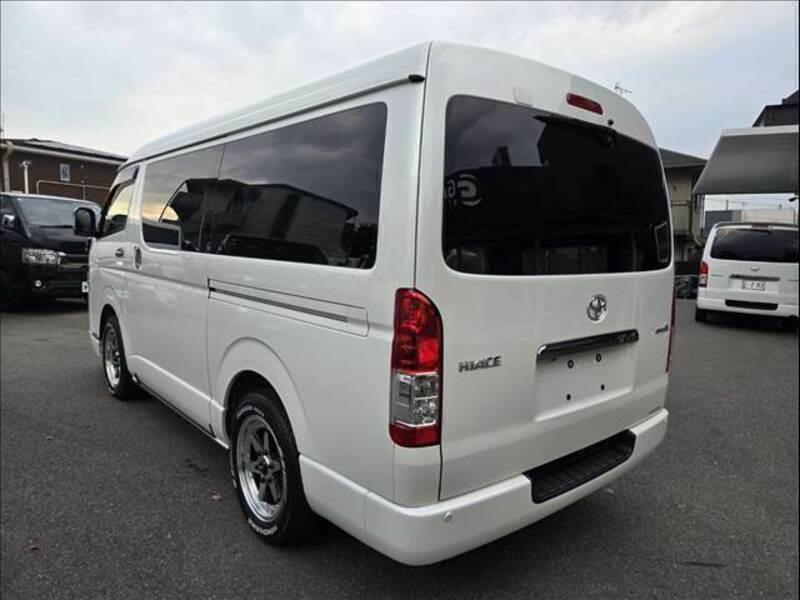 HIACE VAN-15