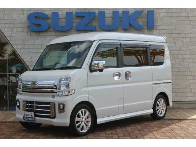 suzuki mini van interior