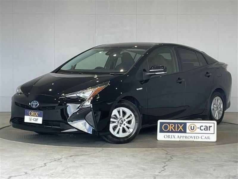 TOYOTA　PRIUS