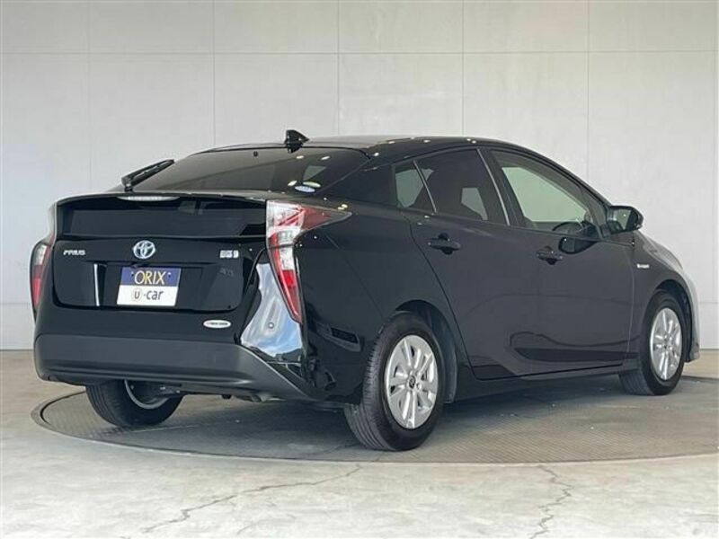 PRIUS-1