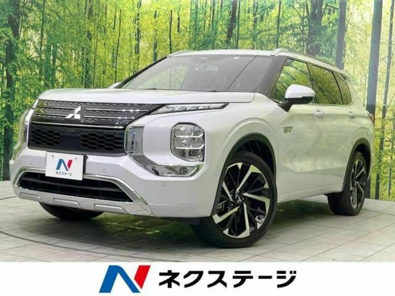 MITSUBISHI　OUTLANDER PHEV