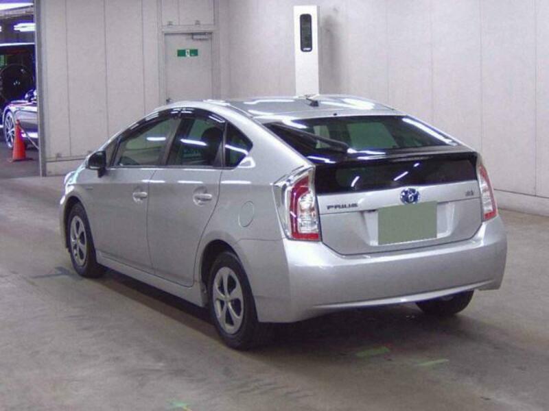 PRIUS-1