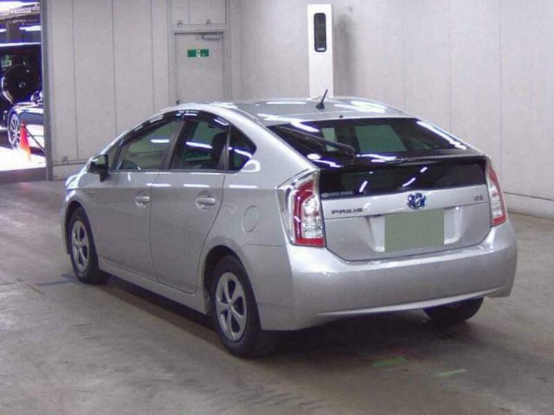 PRIUS-1