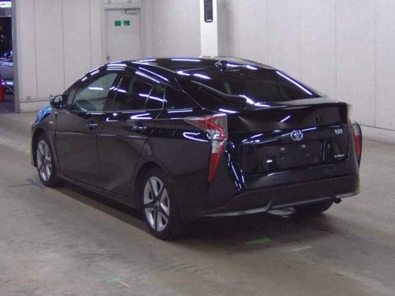 PRIUS-1