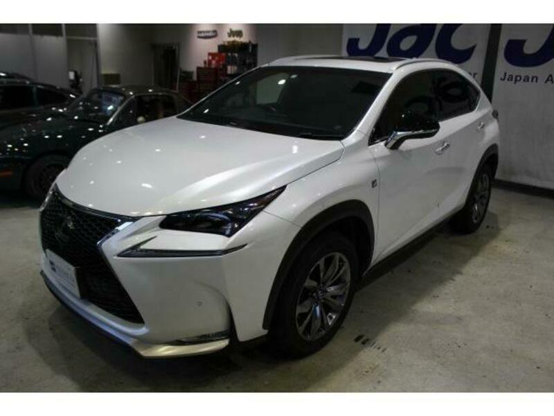 LEXUS　NX