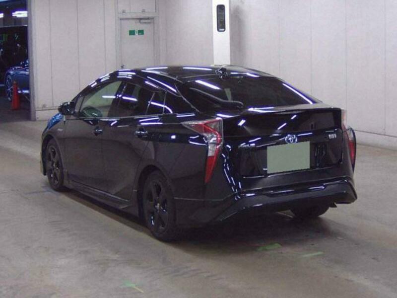 PRIUS-5