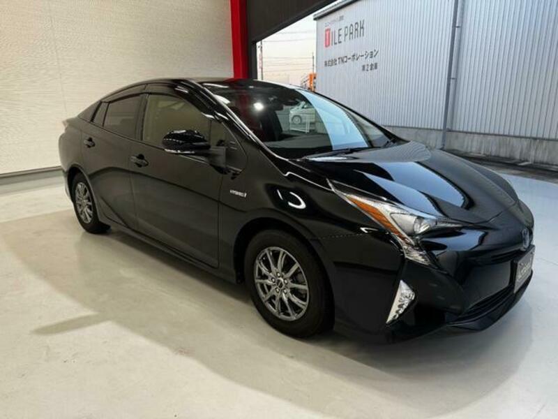 PRIUS-1