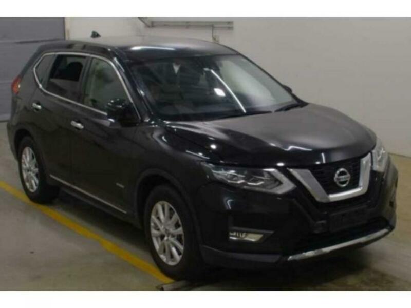 X-TRAIL