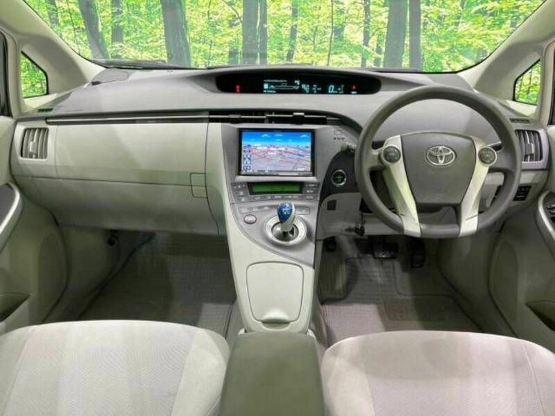 PRIUS-1