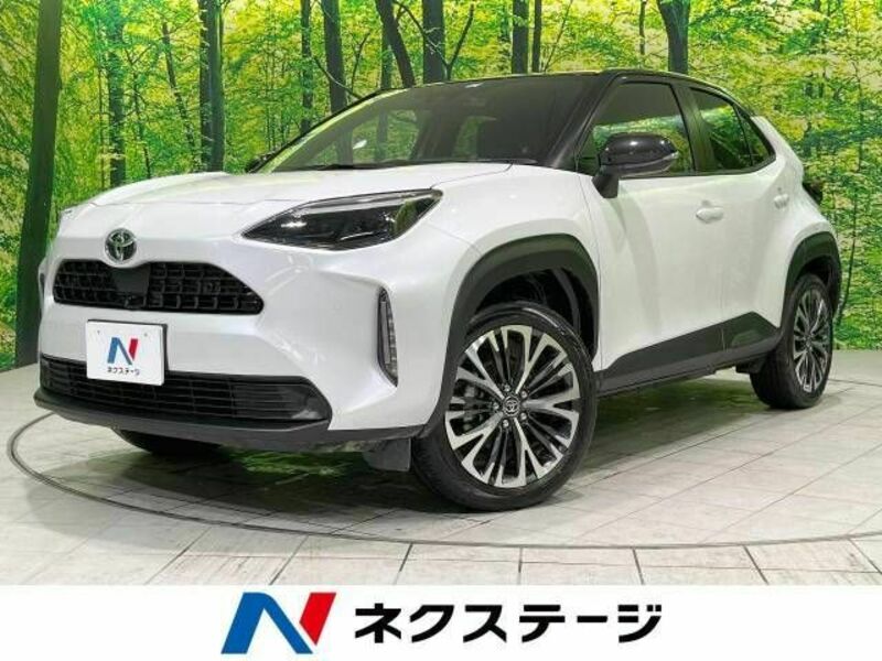 TOYOTA　YARIS CROSS