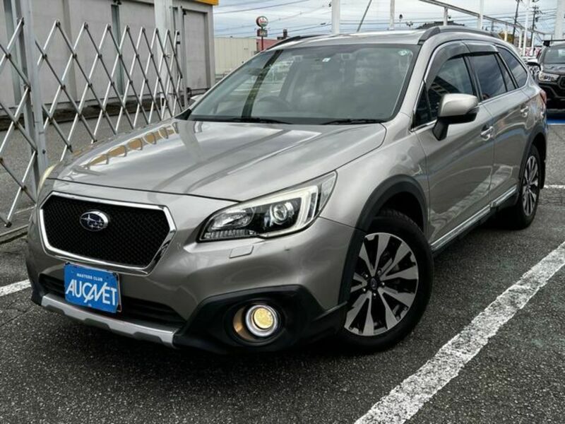 SUBARU　LEGACY OUTBACK