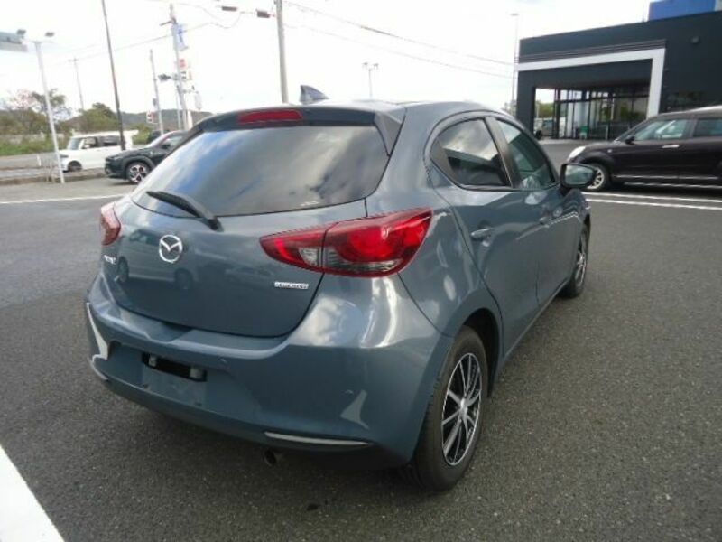 MAZDA2-2