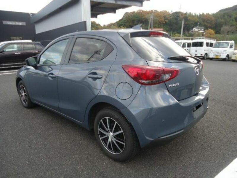 MAZDA2-7