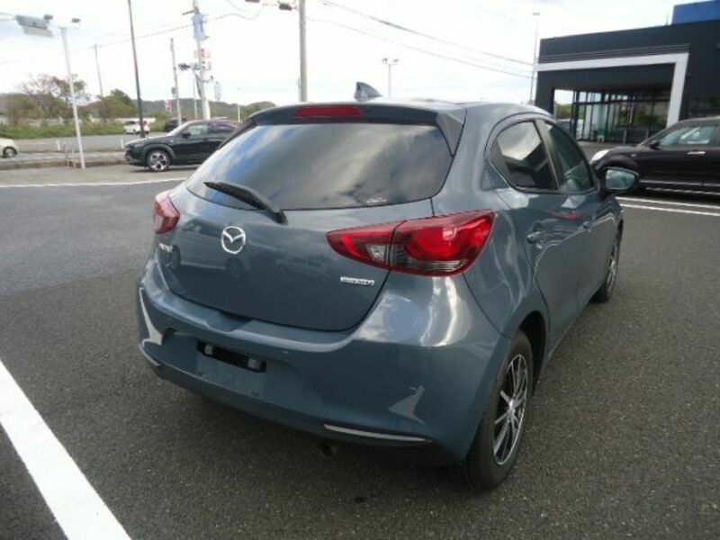 MAZDA2-9