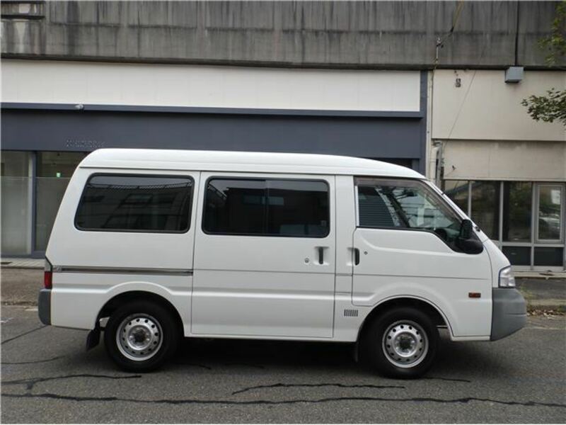 BONGO VAN