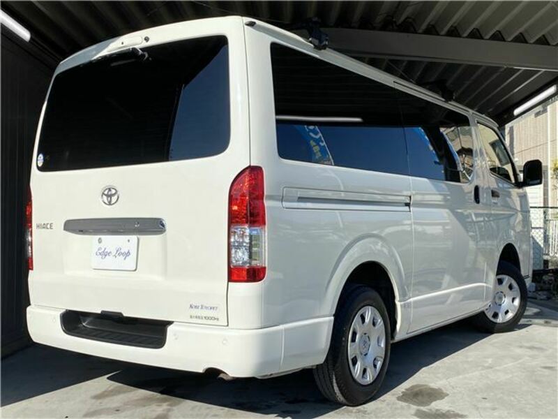 HIACE-17