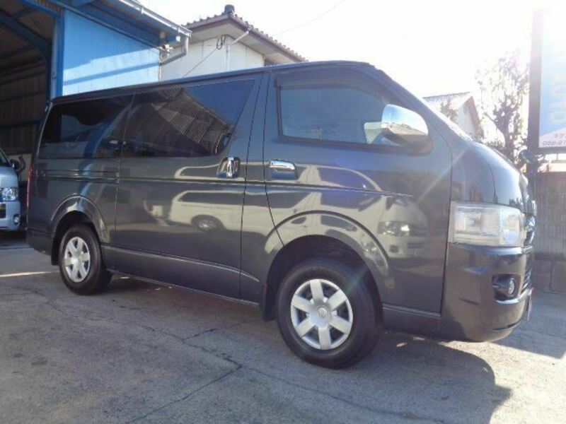 HIACE