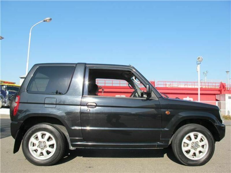 PAJERO MINI