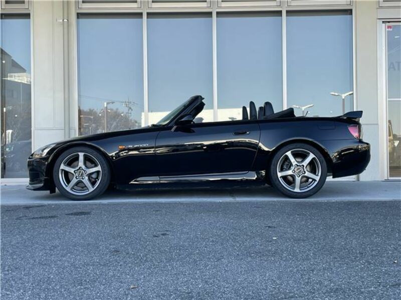 S2000