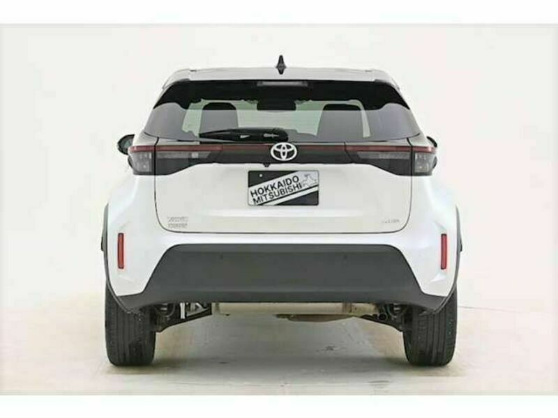 YARIS CROSS