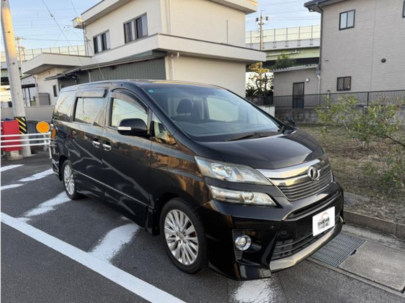 TOYOTA VELLFIRE