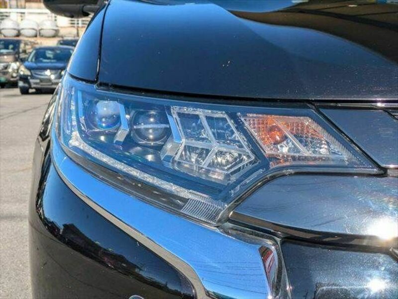 OUTLANDER PHEV