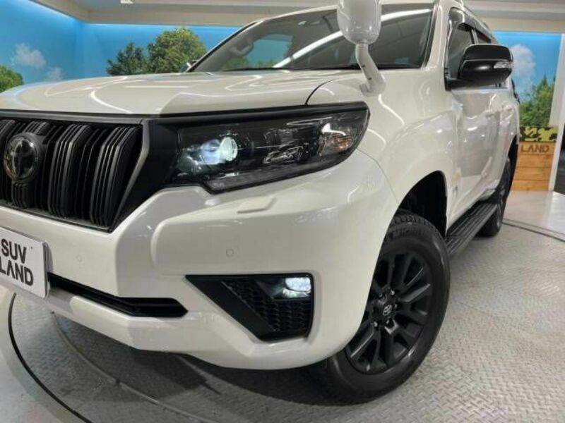 LAND CRUISER PRADO-12