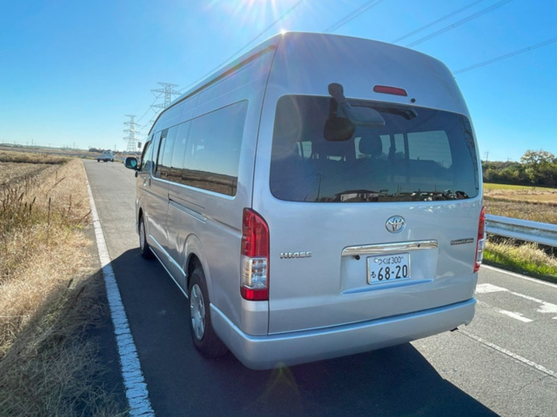 HIACE