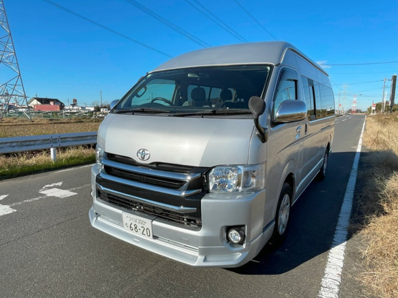 HIACE