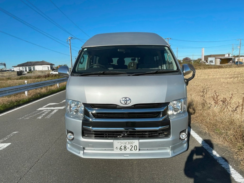 HIACE