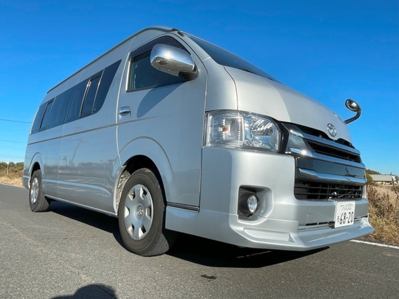 HIACE