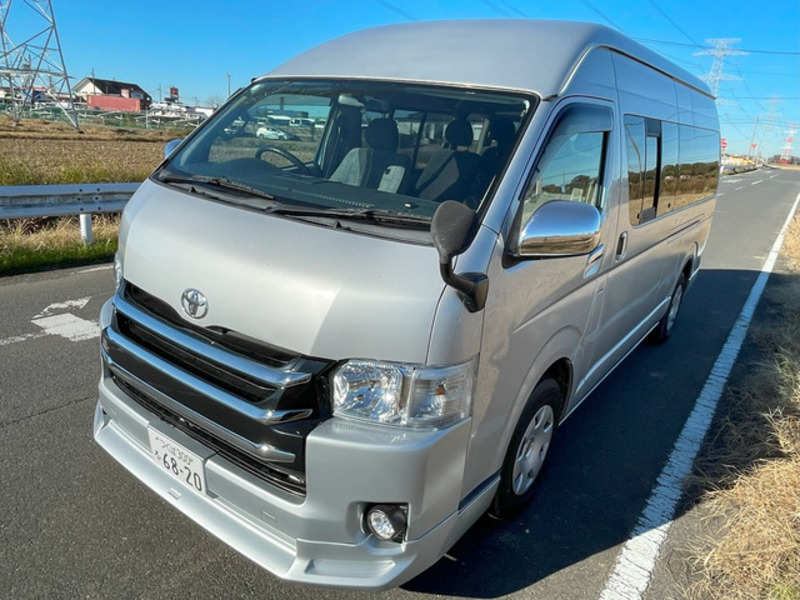 HIACE