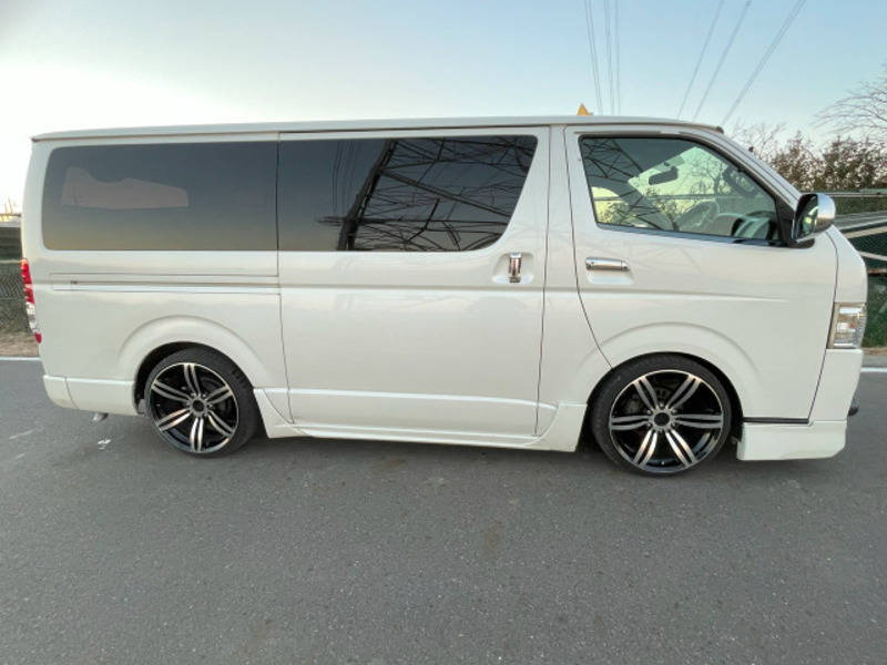 HIACE VAN-3