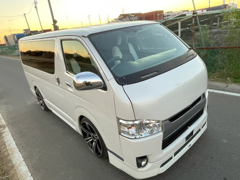 HIACE VAN-10