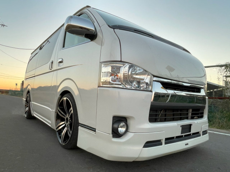 HIACE VAN-8