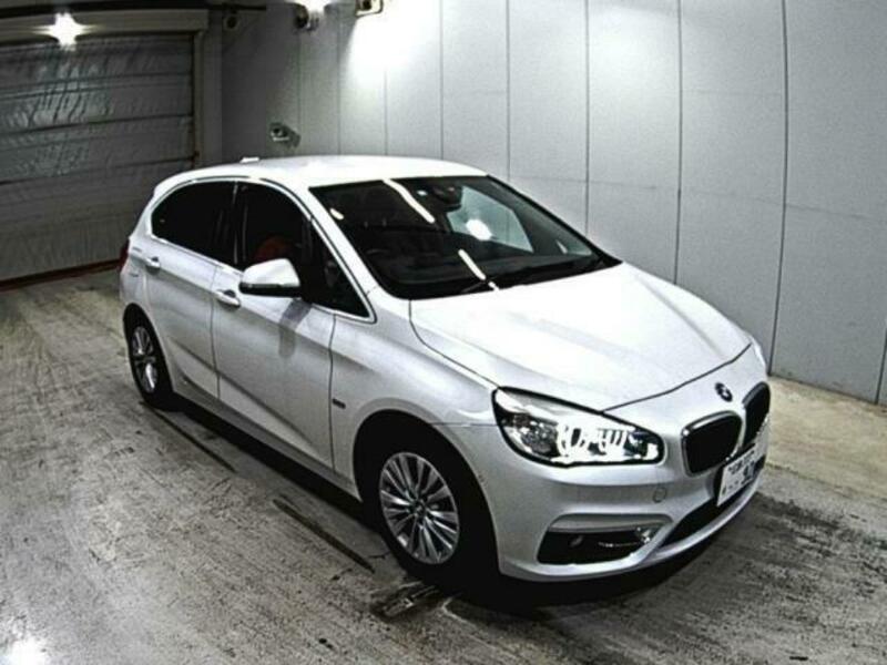 BMW 2 SERIES